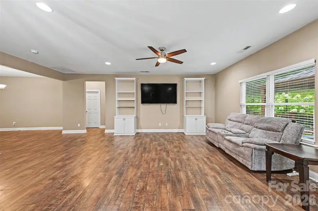 7015 Mt Holly Huntersville Road Charlotte NC 28216