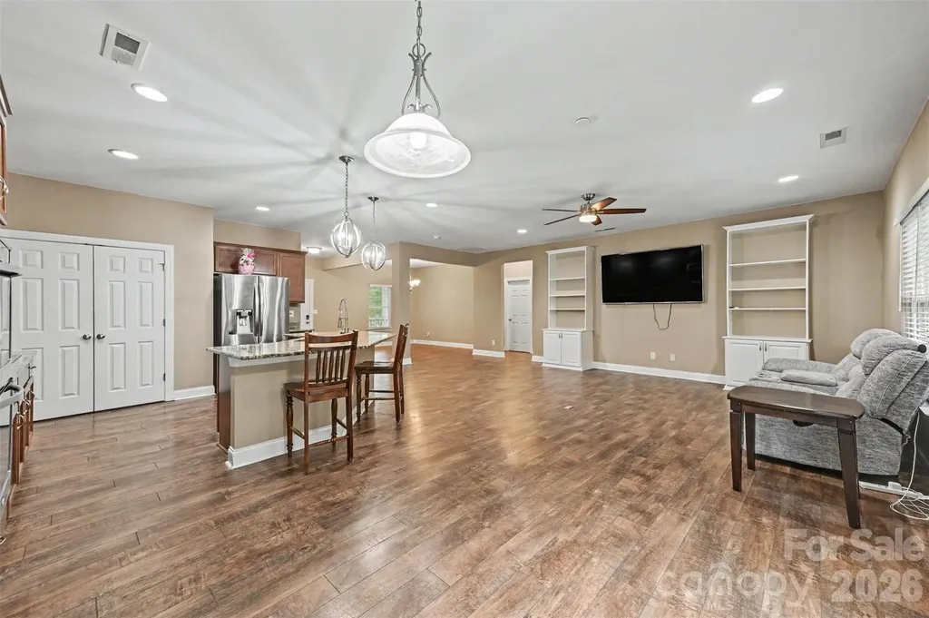 7015 Mt Holly Huntersville Road Charlotte NC 28216