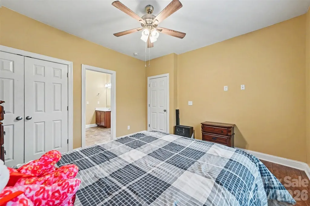 7015 Mt Holly Huntersville Road Charlotte NC 28216