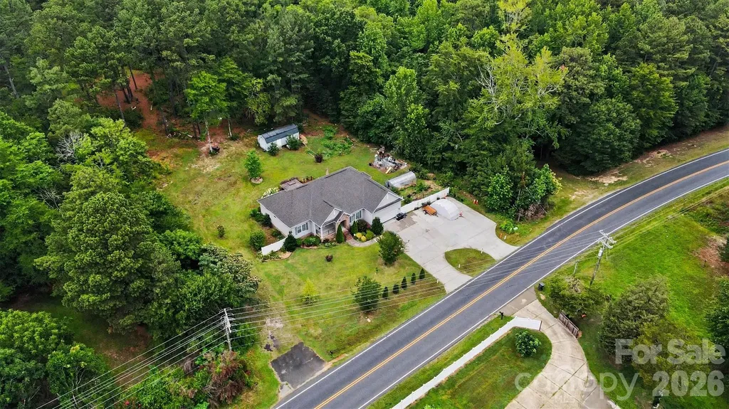 7015 Mt Holly Huntersville Road Charlotte NC 28216