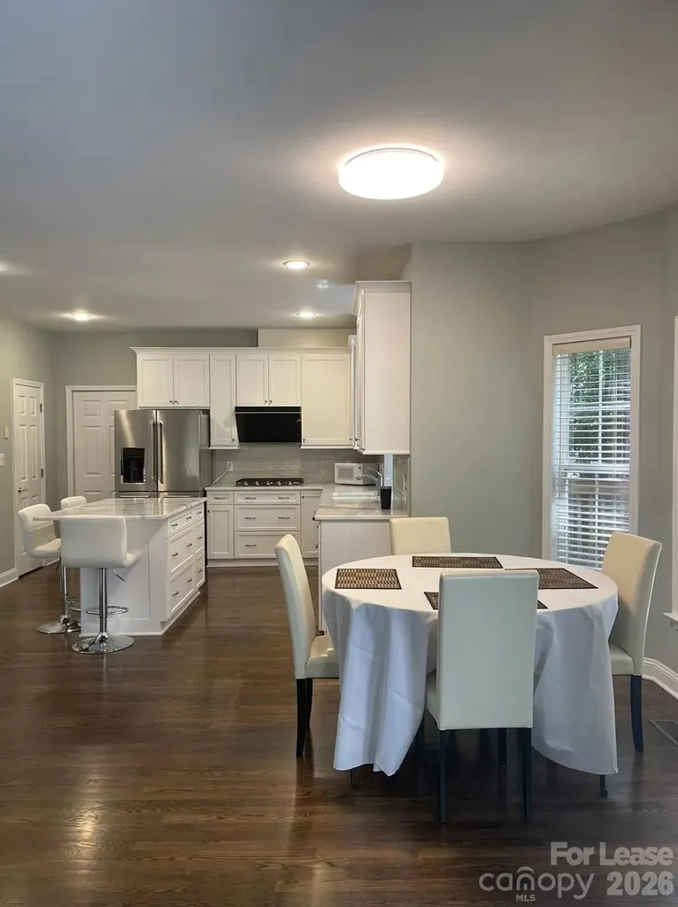 6025 Oakridge Court Matthews NC 28104