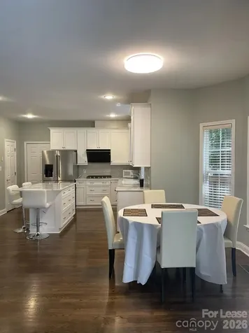 6025 Oakridge Court Matthews NC 28104