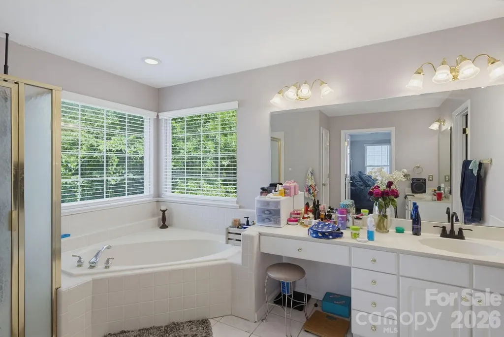 12222 Old Timber Road Charlotte NC 28269