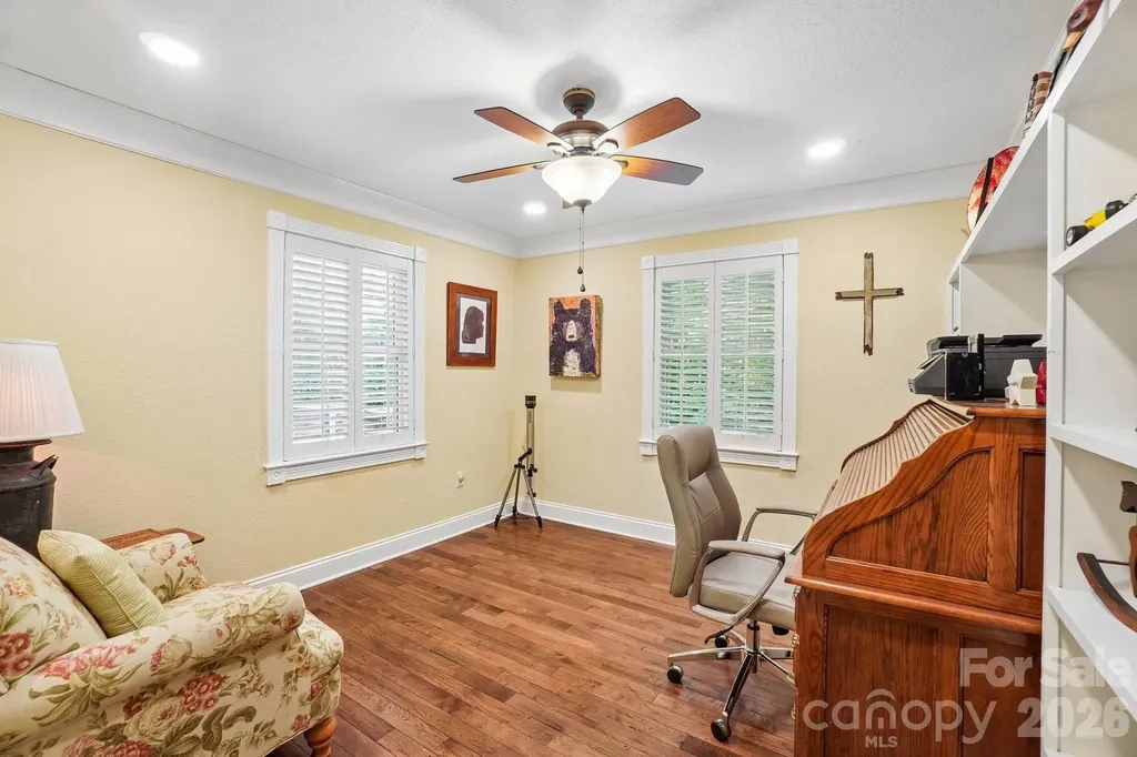 671 Trillium Lane Mars Hill NC 28754