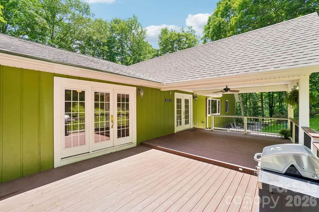 671 Trillium Lane Mars Hill NC 28754