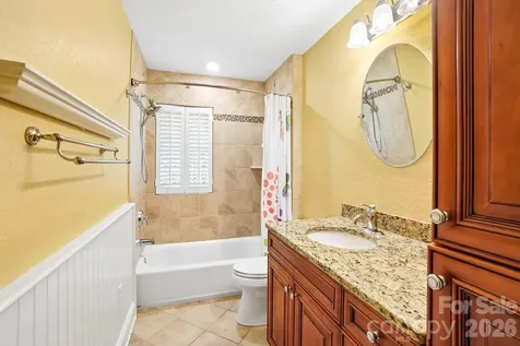 671 Trillium Lane Mars Hill NC 28754