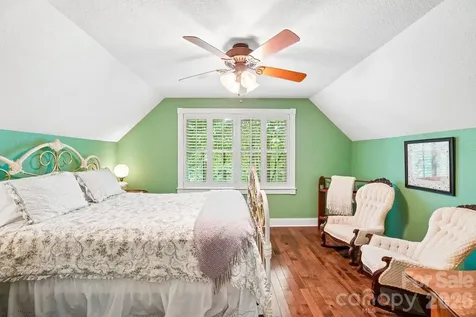 671 Trillium Lane Mars Hill NC 28754