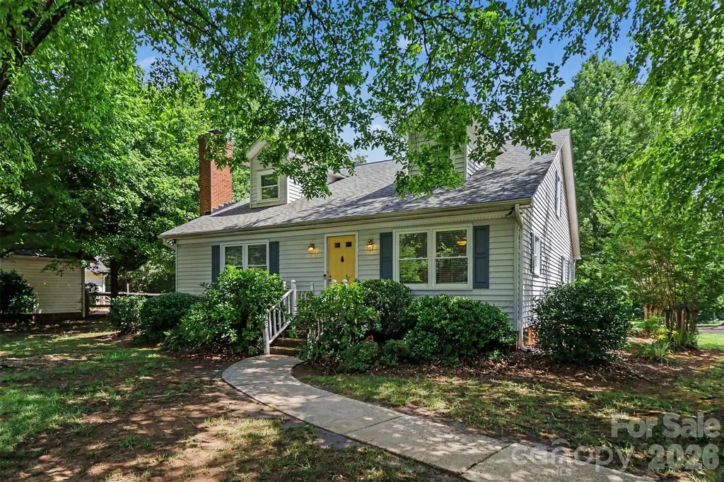 2710 Eva Drive NW Concord NC 28027