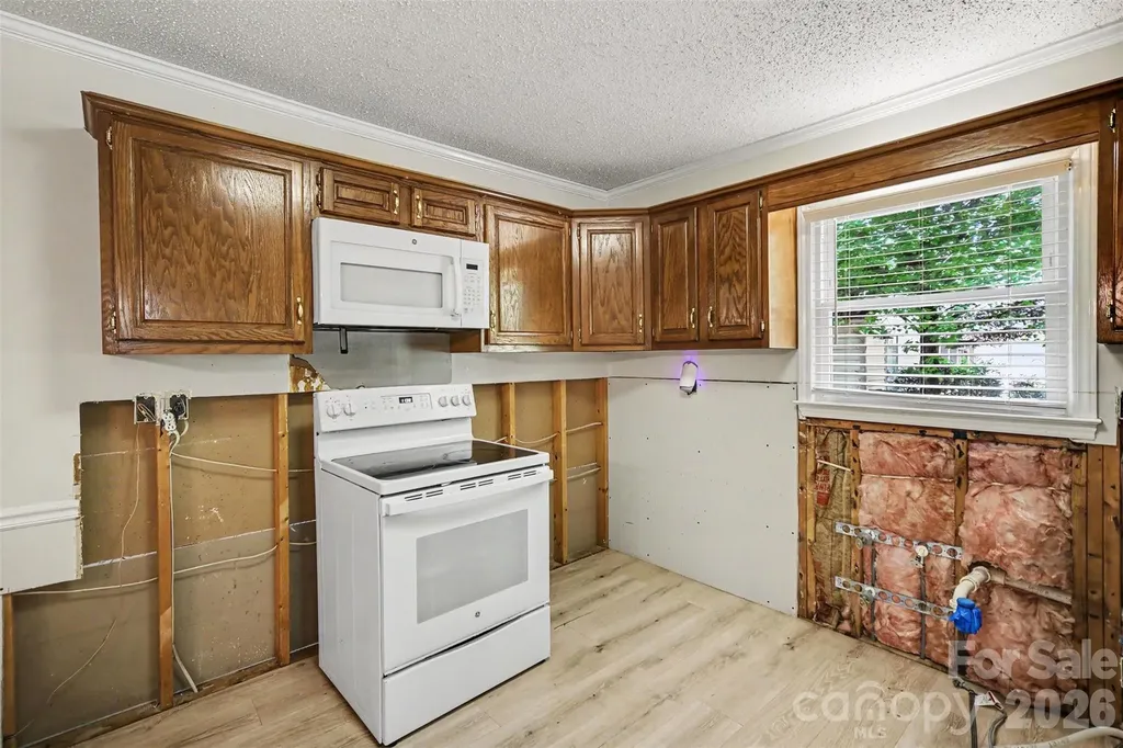 2710 Eva Drive NW Concord NC 28027