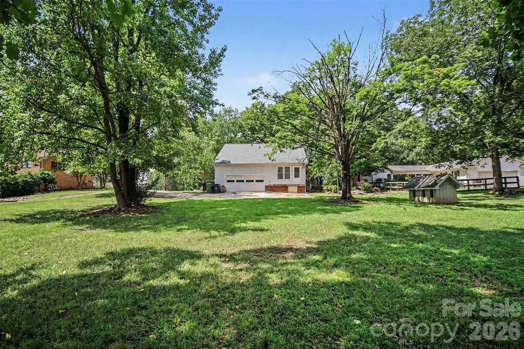 2710 Eva Drive NW Concord NC 28027