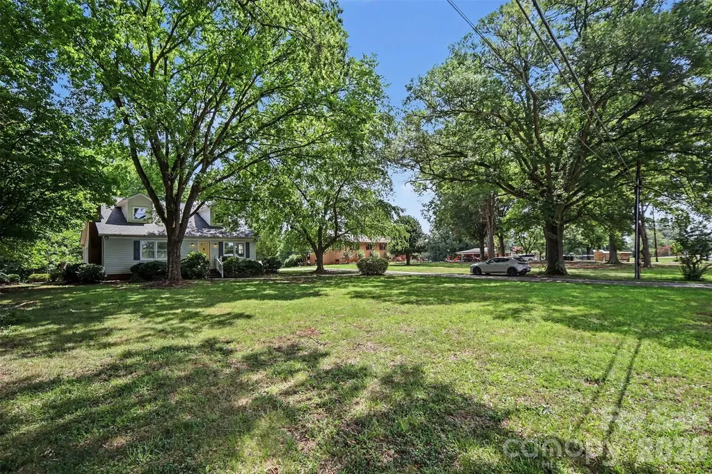 2710 Eva Drive NW Concord NC 28027