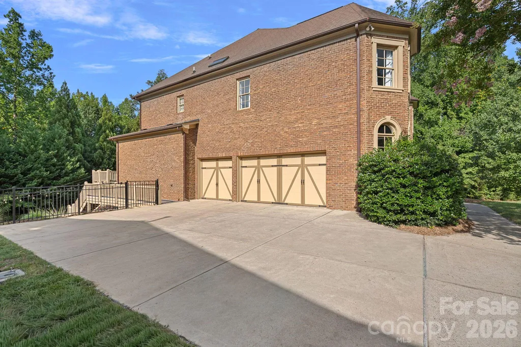 7013 Camrose Crossing Lane Matthews NC 28104
