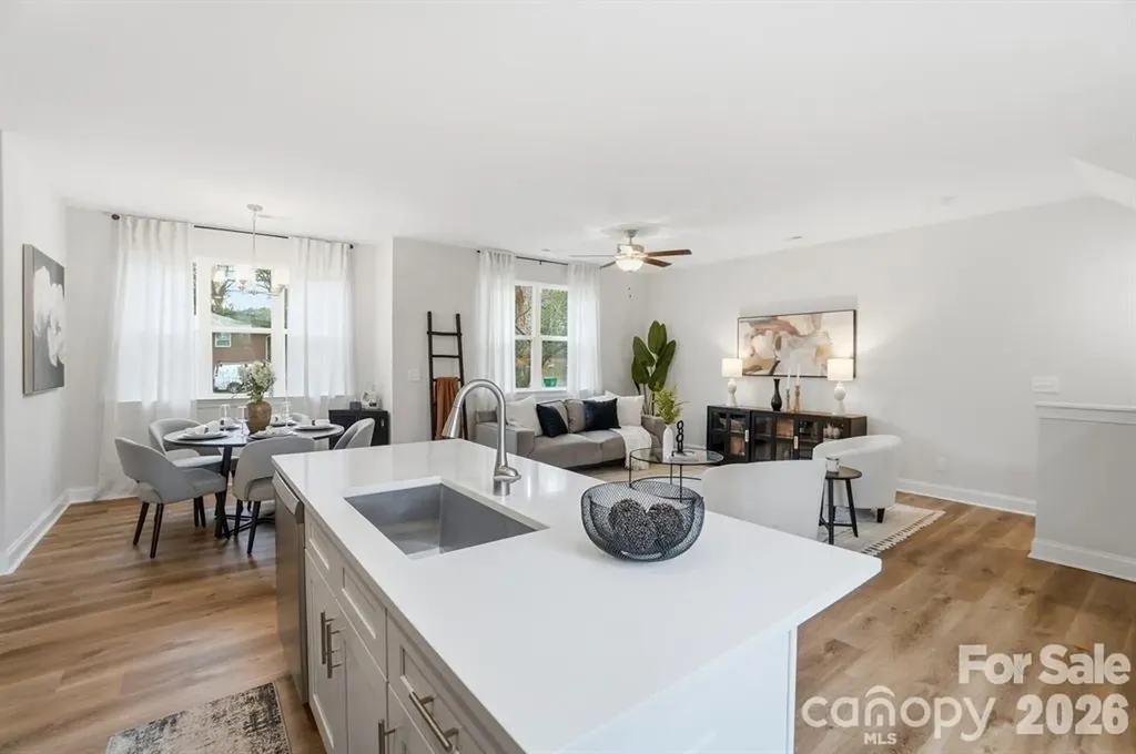 8929 Sharonbrook Drive Charlotte NC 28210