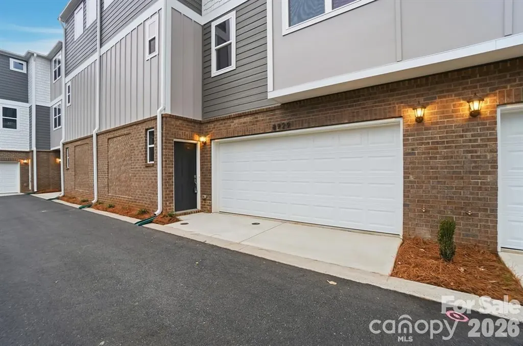 8929 Sharonbrook Drive Charlotte NC 28210