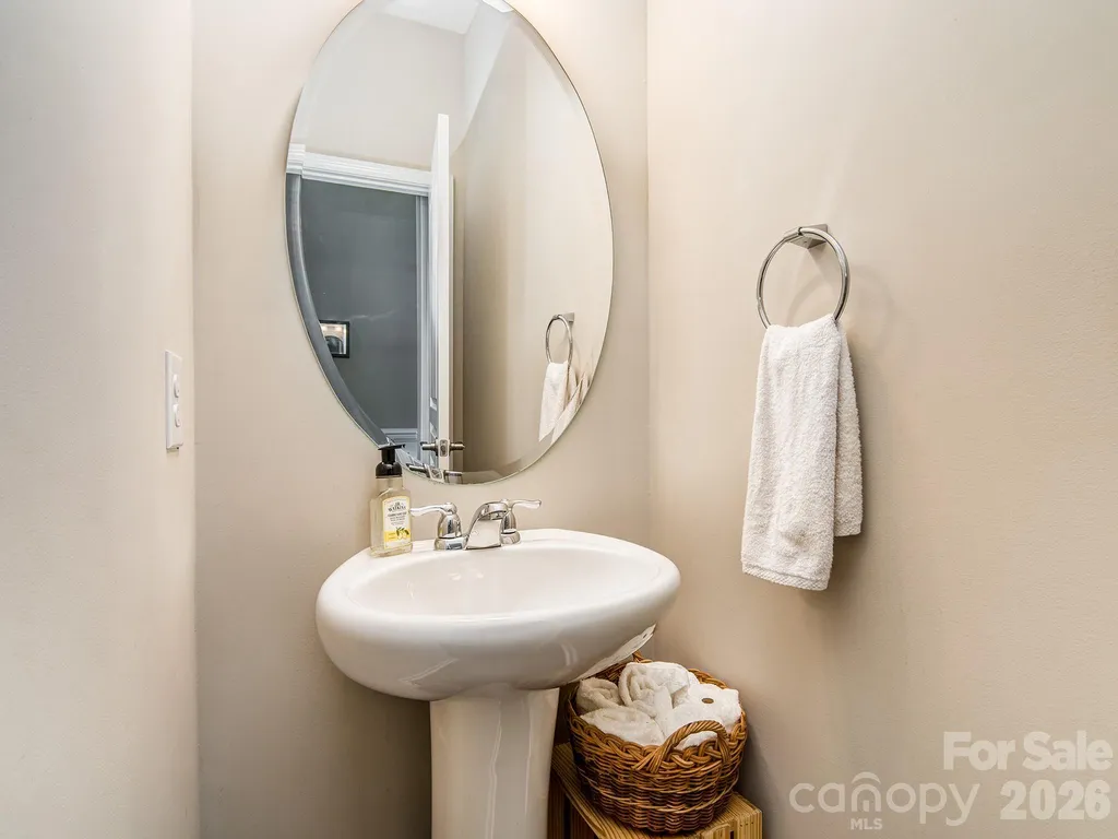 3831 Park South Station Boulevard Charlotte NC 28210