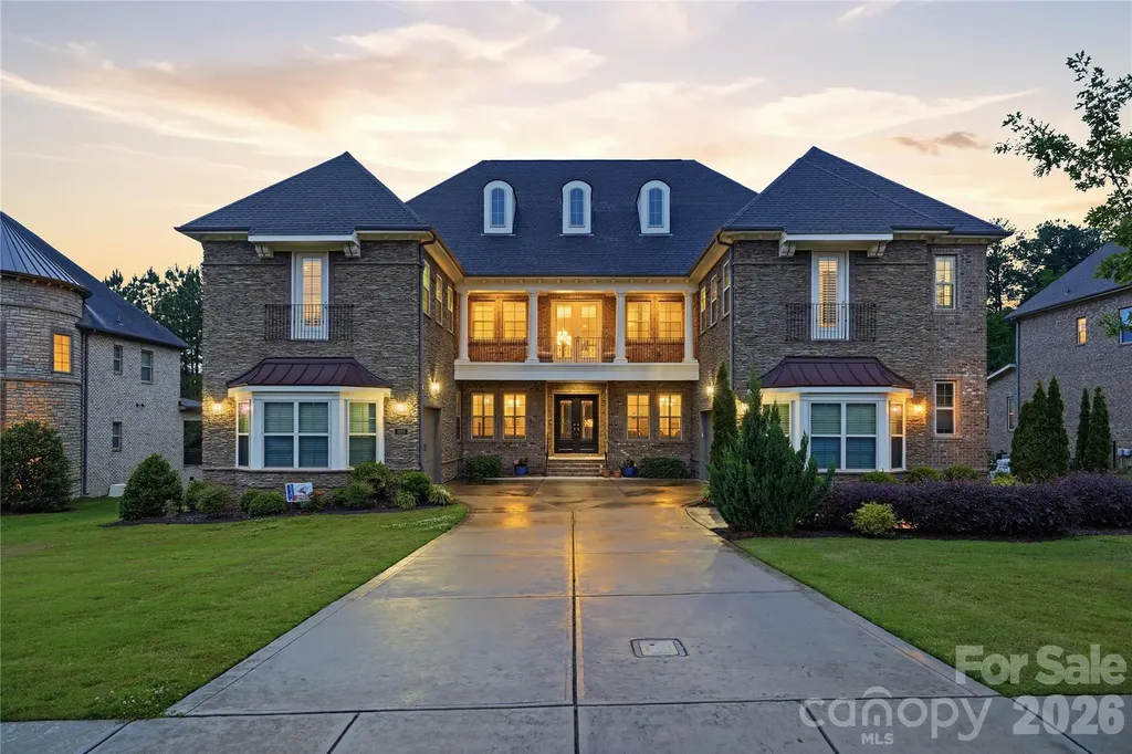 1016 Ladera Drive Waxhaw NC 28173
