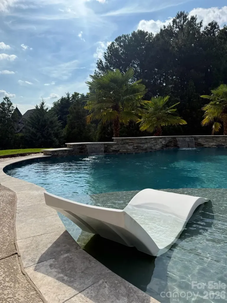 1016 Ladera Drive Waxhaw NC 28173