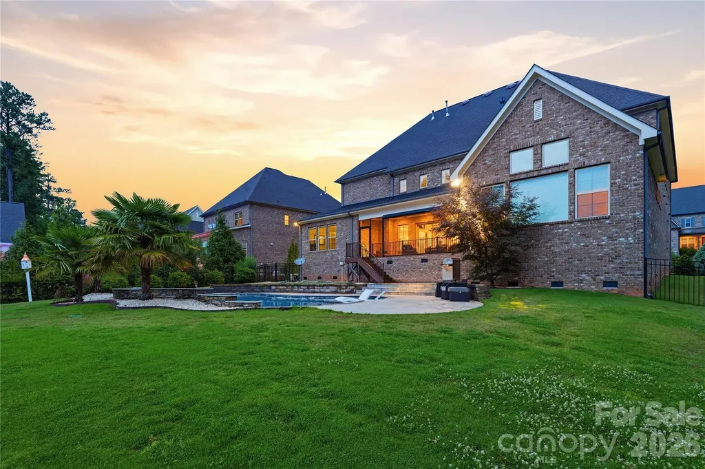 1016 Ladera Drive Waxhaw NC 28173