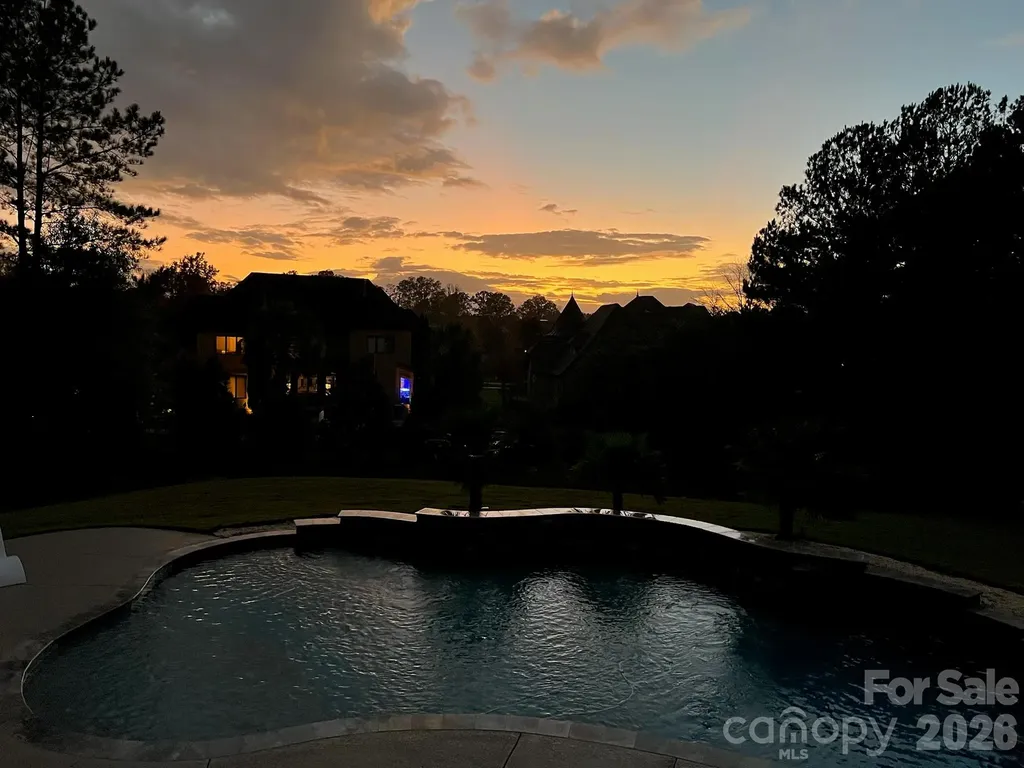 1016 Ladera Drive Waxhaw NC 28173