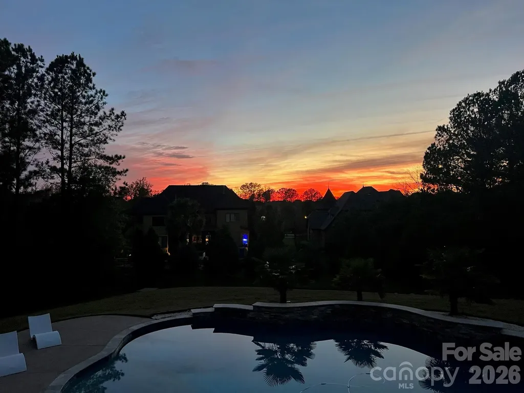 1016 Ladera Drive Waxhaw NC 28173