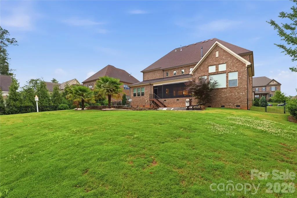 1016 Ladera Drive Waxhaw NC 28173