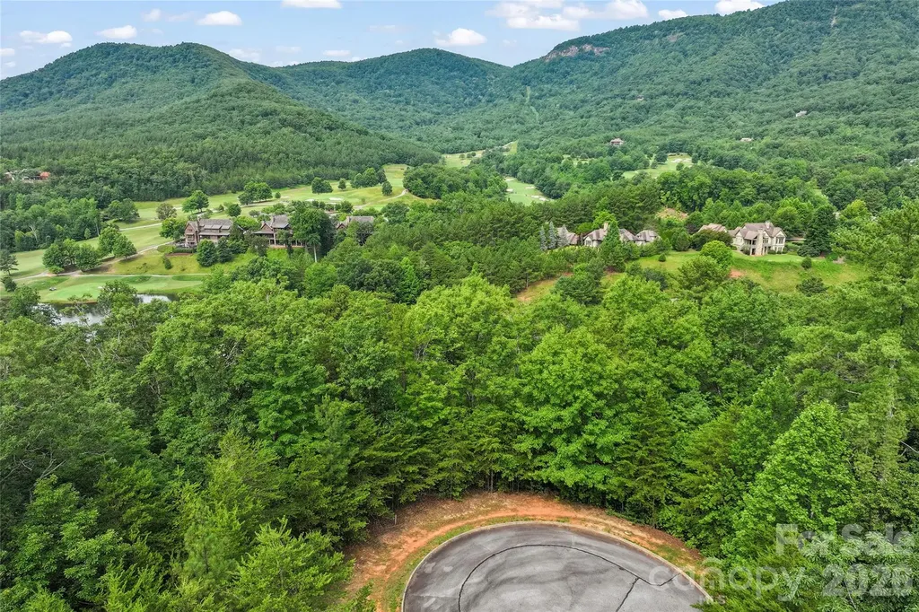 Lot 18 Stratford Place Mill Spring NC 28756
