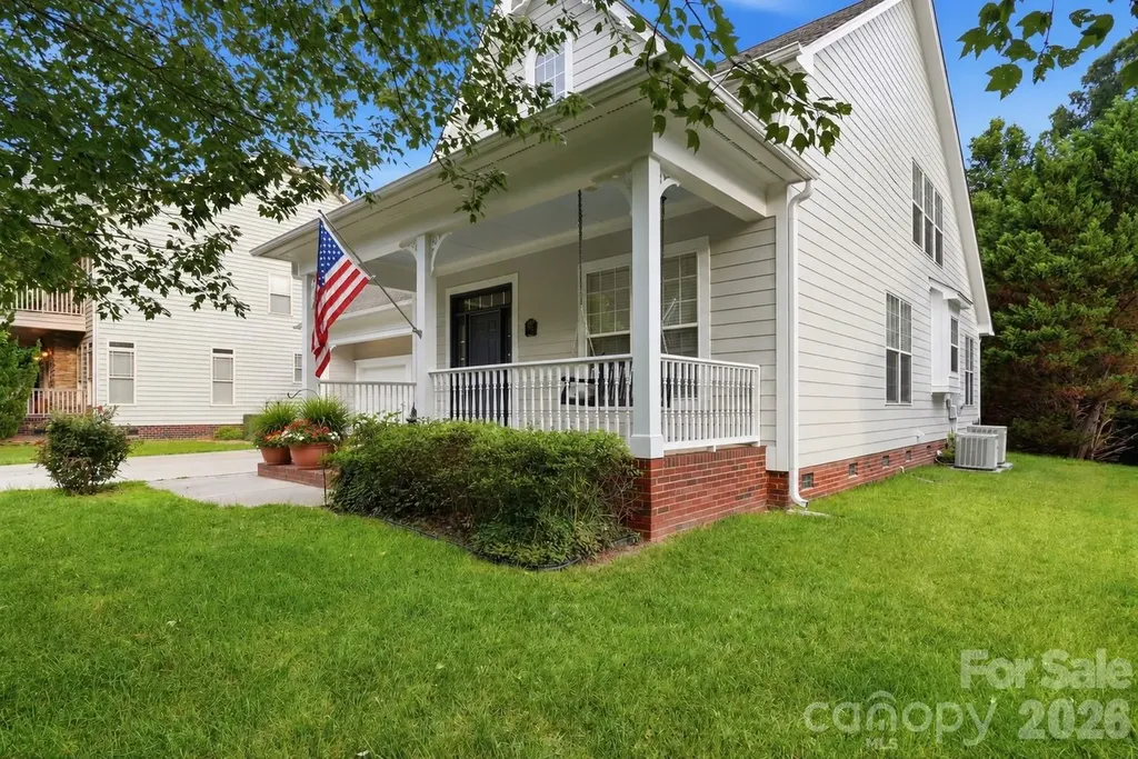 1228 Saint Johns Avenue Matthews NC 28104