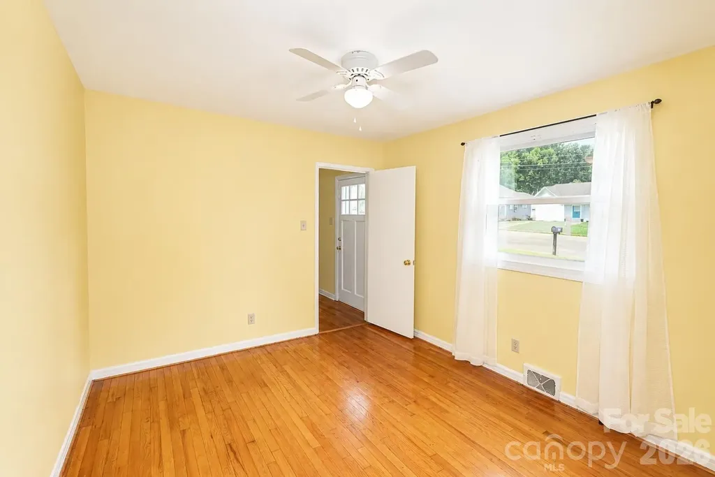 232 Hartness Road Statesville NC 28677
