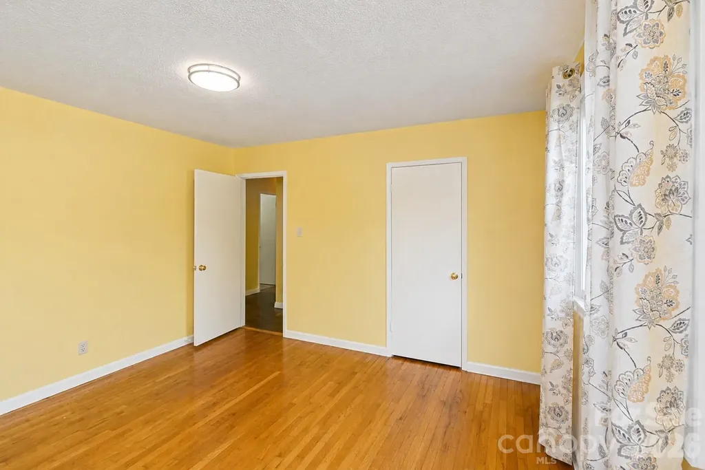 232 Hartness Road Statesville NC 28677