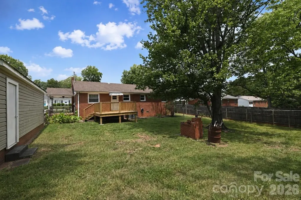 232 Hartness Road Statesville NC 28677
