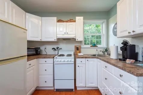 223 Davidson Road Swannanoa NC 28778