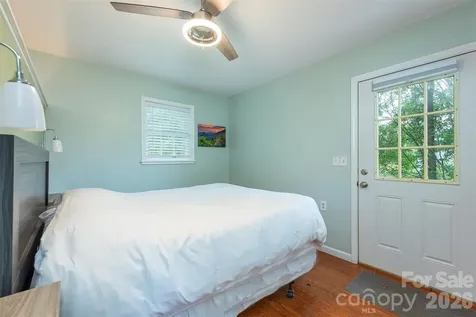 223 Davidson Road Swannanoa NC 28778
