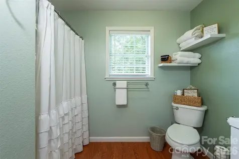 223 Davidson Road Swannanoa NC 28778
