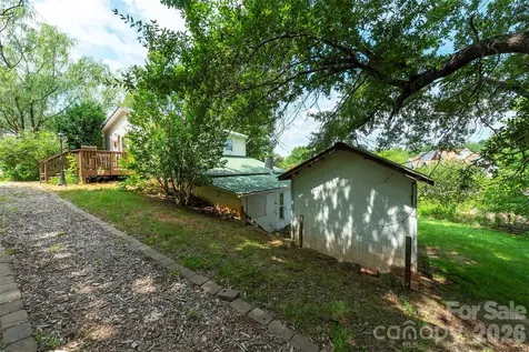 223 Davidson Road Swannanoa NC 28778