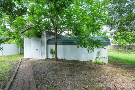 223 Davidson Road Swannanoa NC 28778