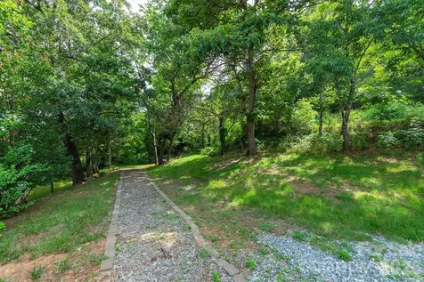 223 Davidson Road Swannanoa NC 28778