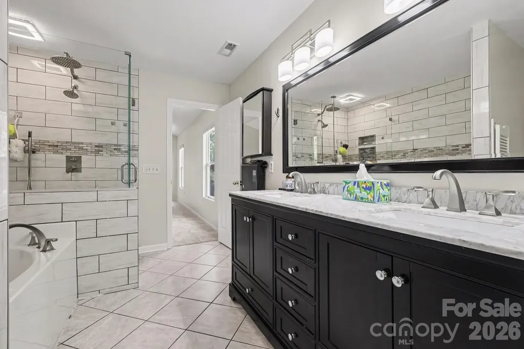 10912 Thousand Oaks Drive Huntersville NC 28078