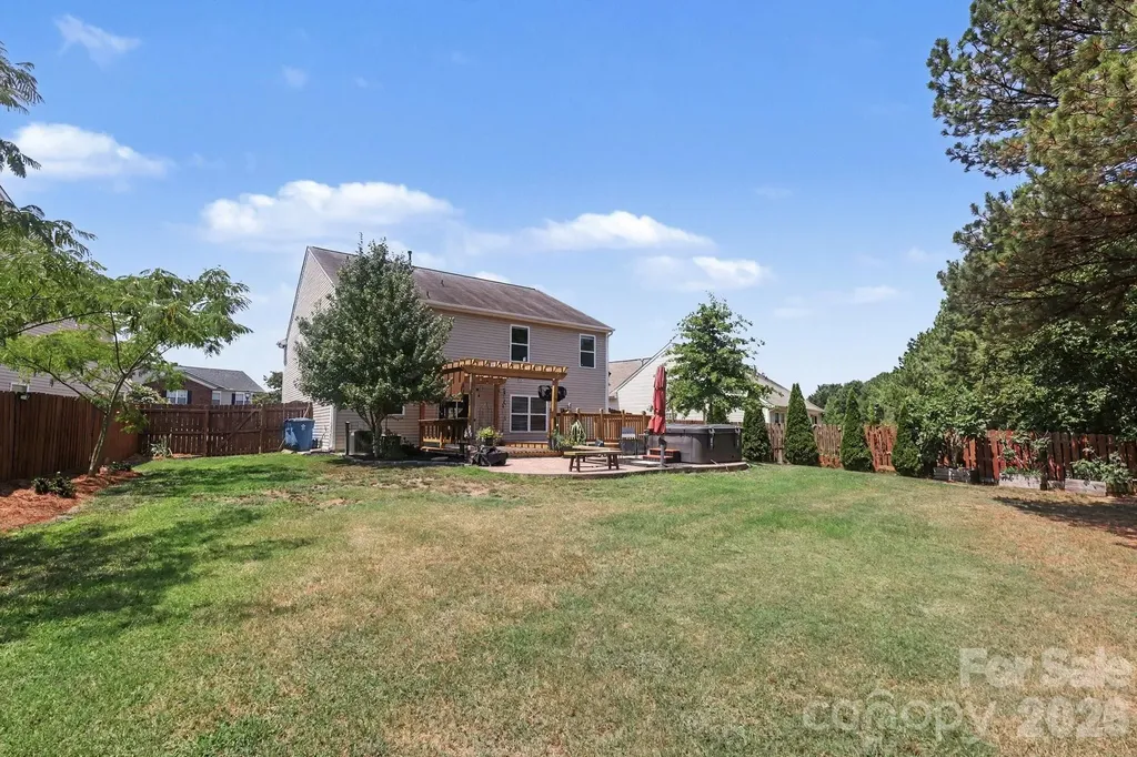 10912 Thousand Oaks Drive Huntersville NC 28078