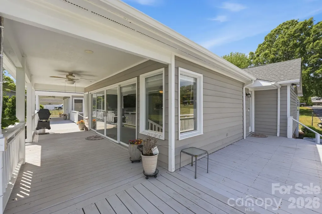 139 Perrin Drive Mooresville NC 28117