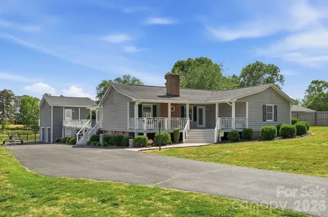 139 Perrin Drive Mooresville NC 28117