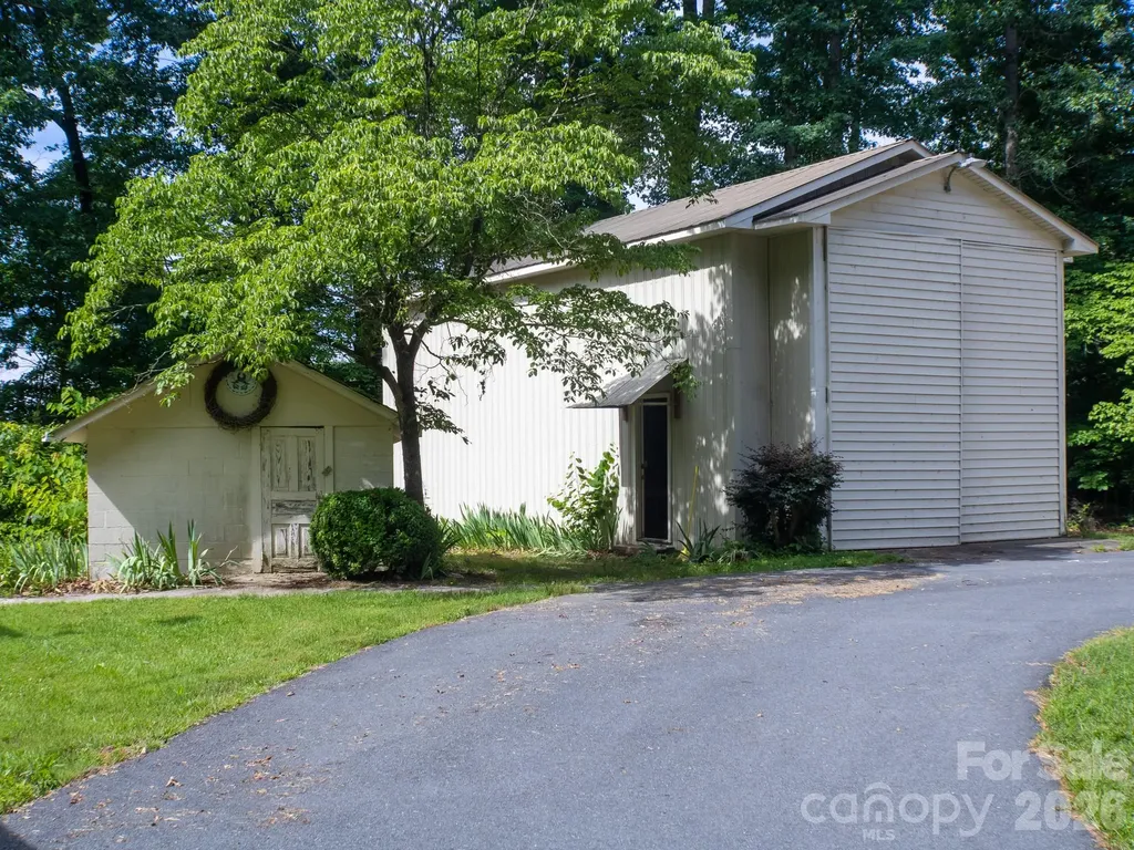 3250 Mount Pleasant Road S Concord NC 28025