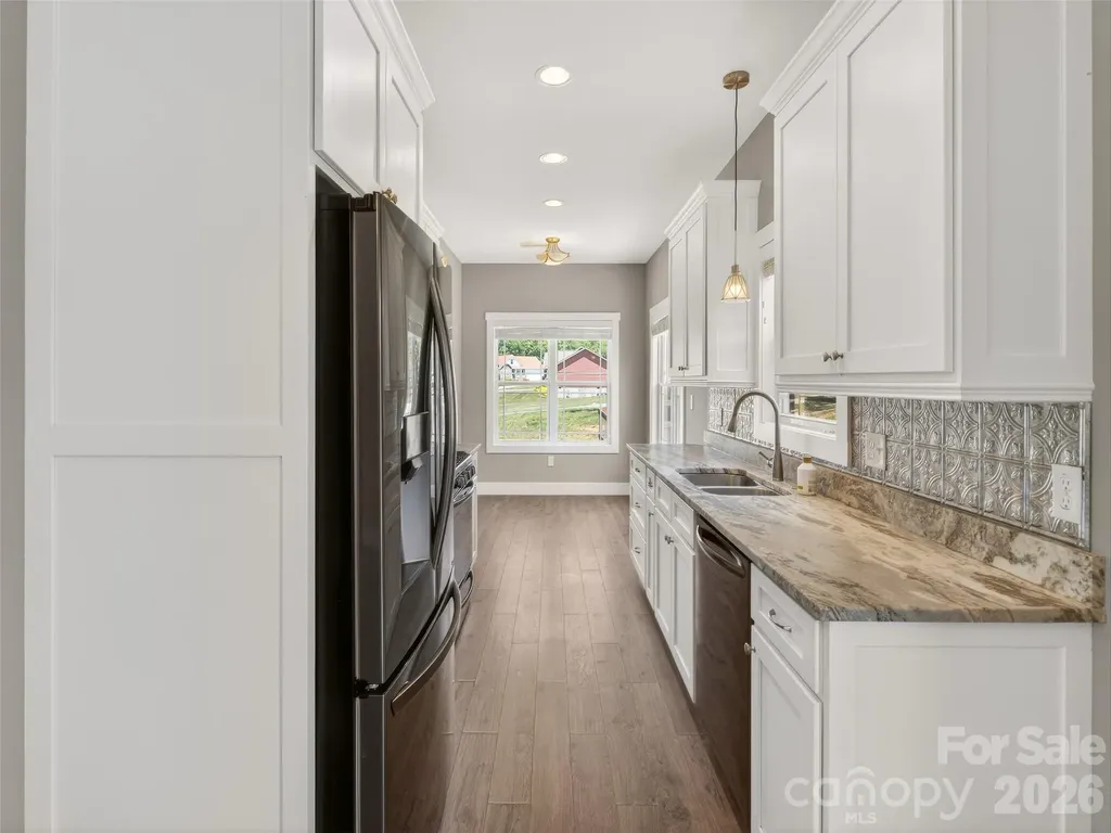 133 Asher Lane Etowah NC 28729