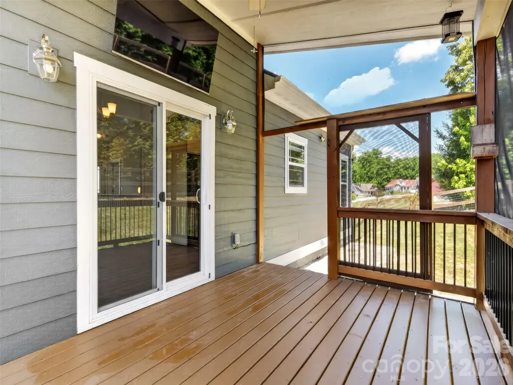 133 Asher Lane Etowah NC 28729