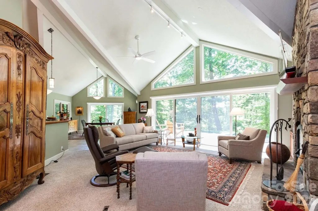 29 Gardner Drive Asheville NC 28803