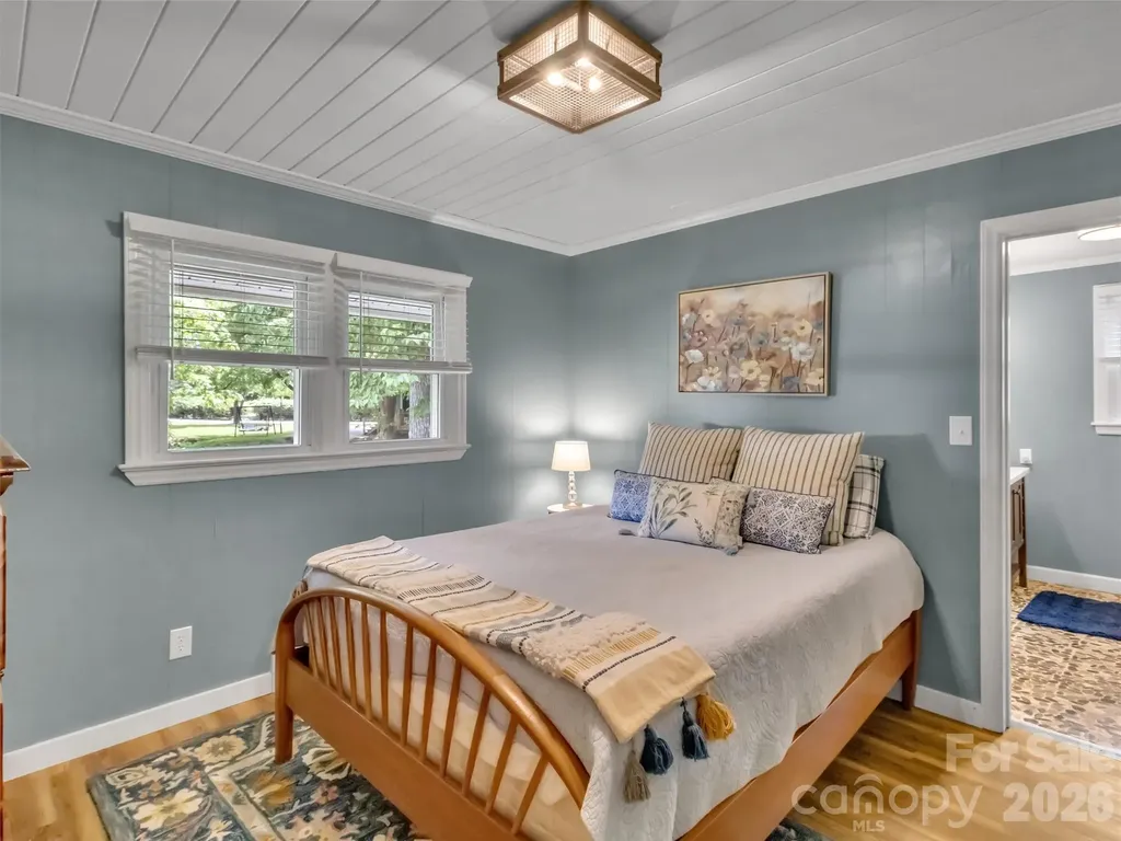 221 Moody Farm Road Maggie Valley NC 28751