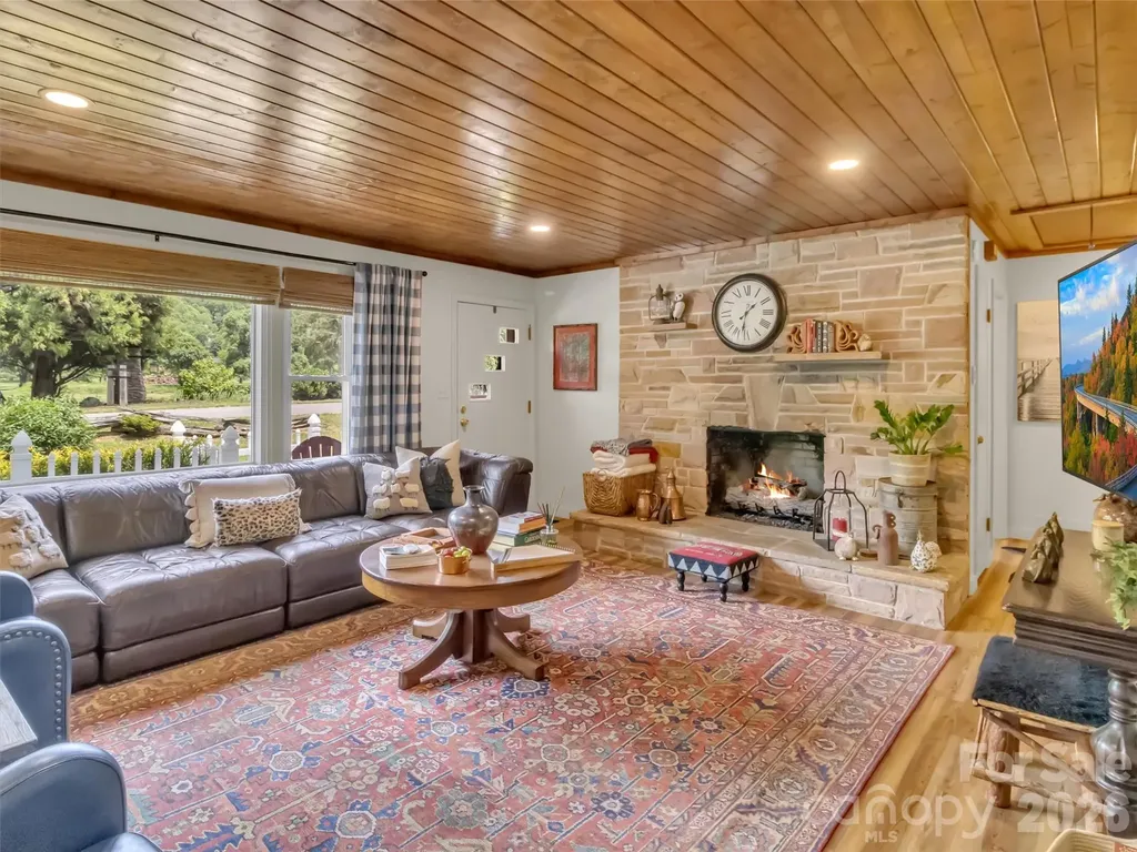 221 Moody Farm Road Maggie Valley NC 28751