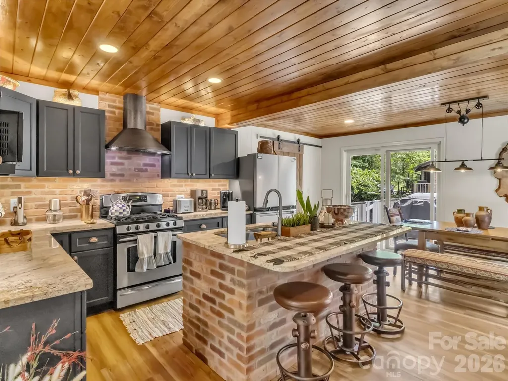 221 Moody Farm Road Maggie Valley NC 28751
