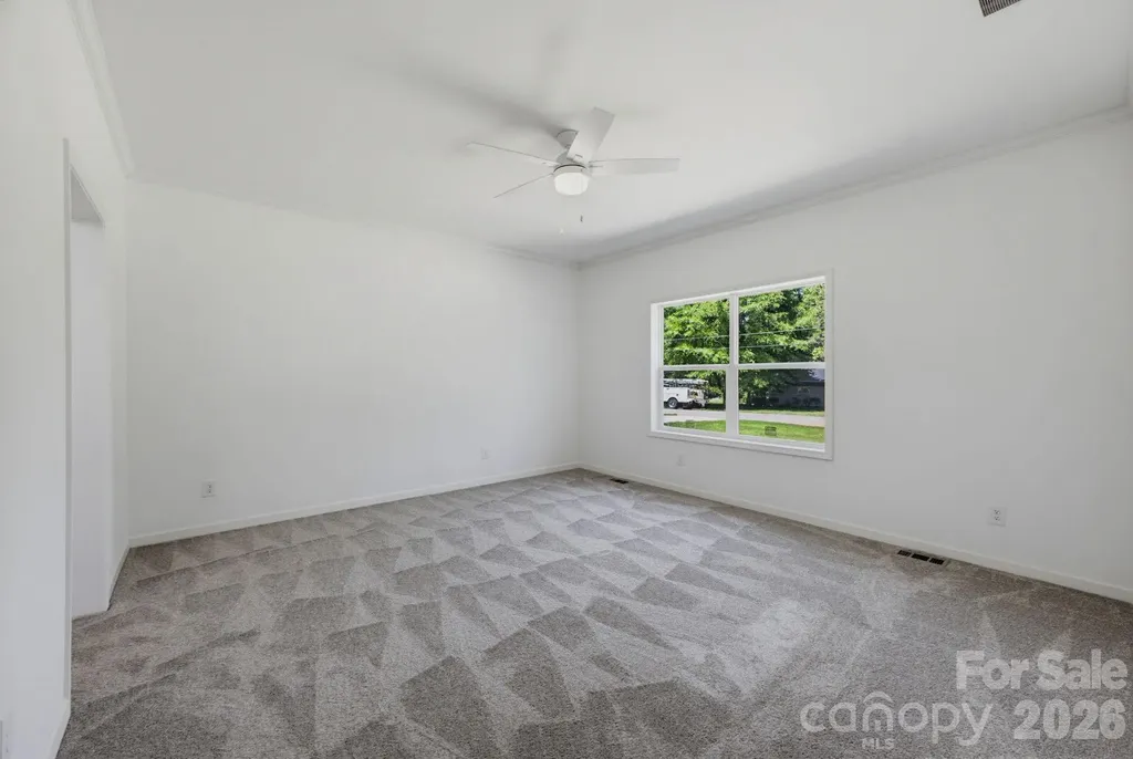 111 Sarah Avenue Newton NC 28658