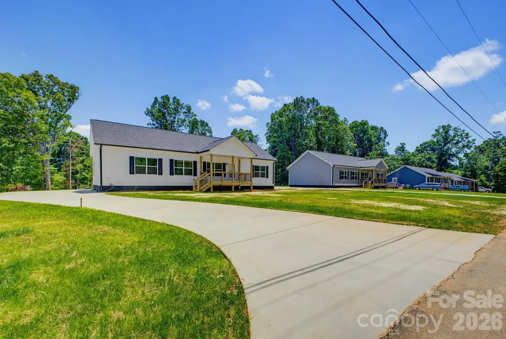 111 Sarah Avenue Newton NC 28658