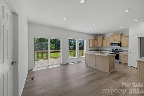111 Sarah Avenue Newton NC 28658